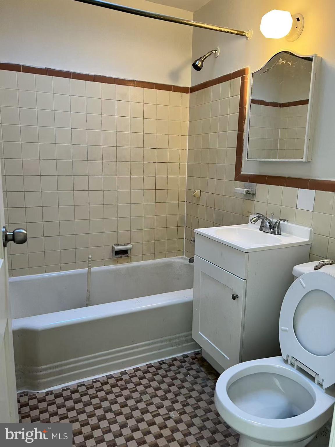 LAWNCREST - Residential