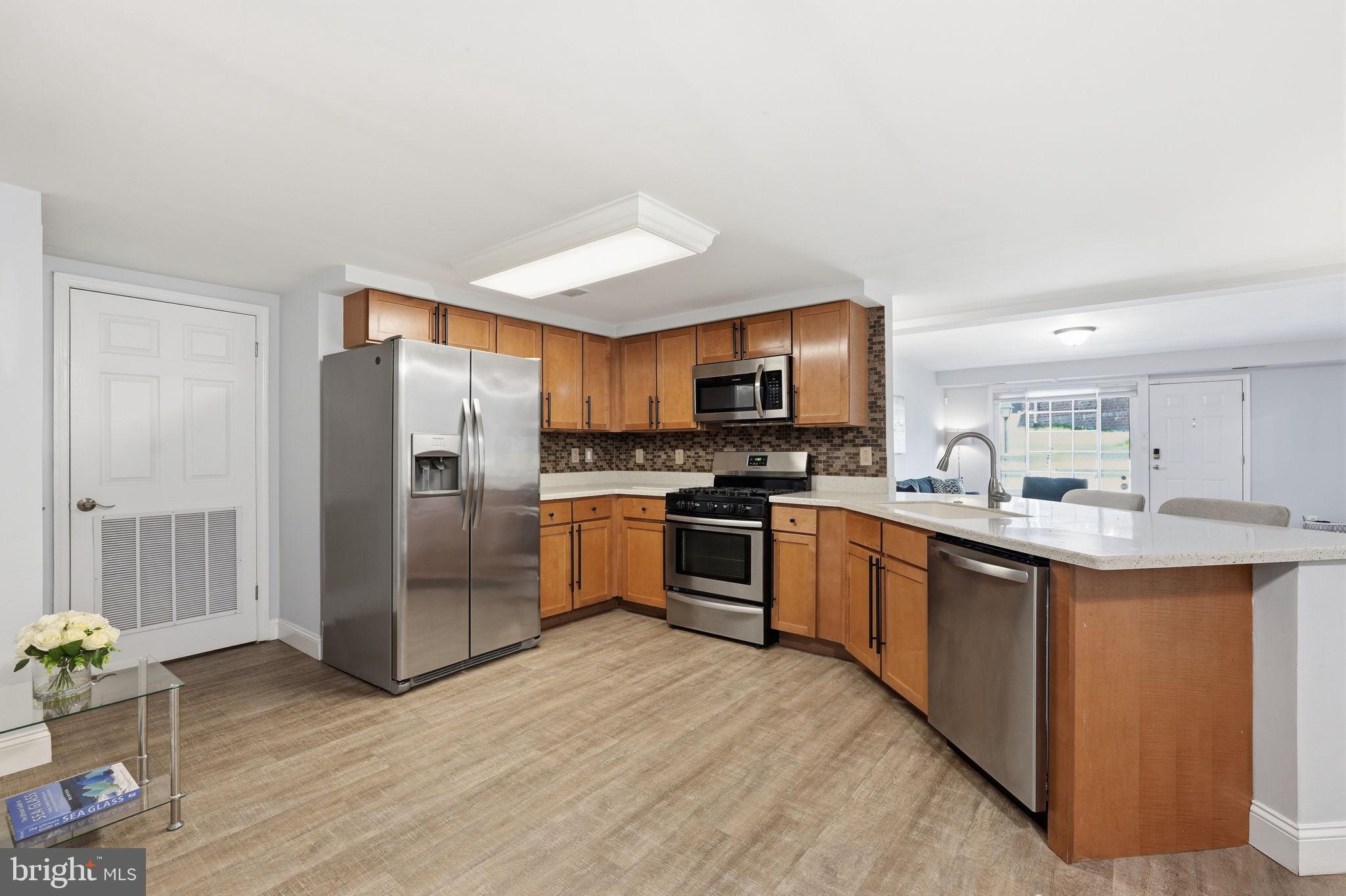 1603 N VAN DORN STREET B