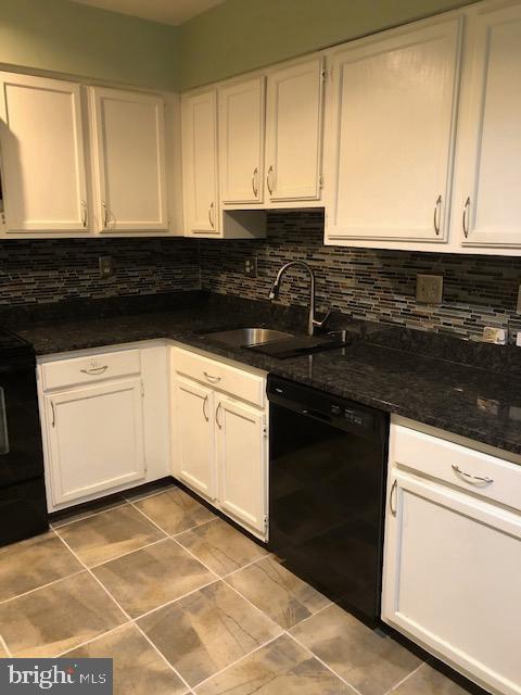 TOWNES OF GLOUCESTER - Residential Lease