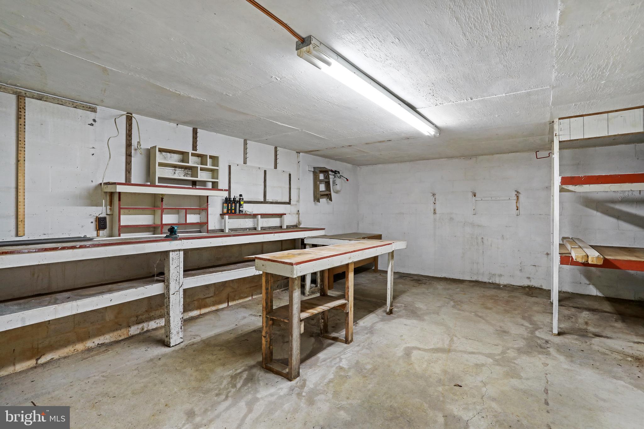 INDIAN SPRING PARK - Residential