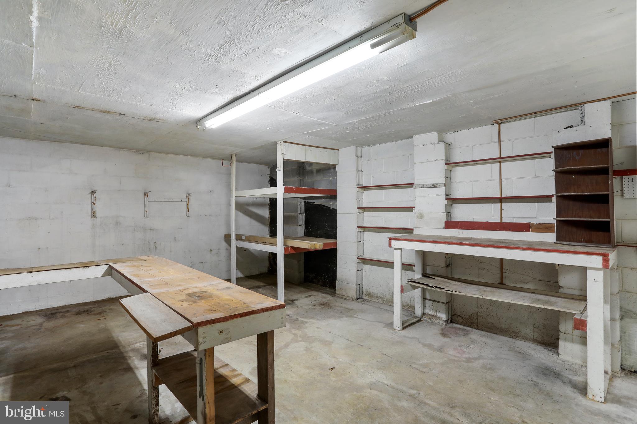 INDIAN SPRING PARK - Residential