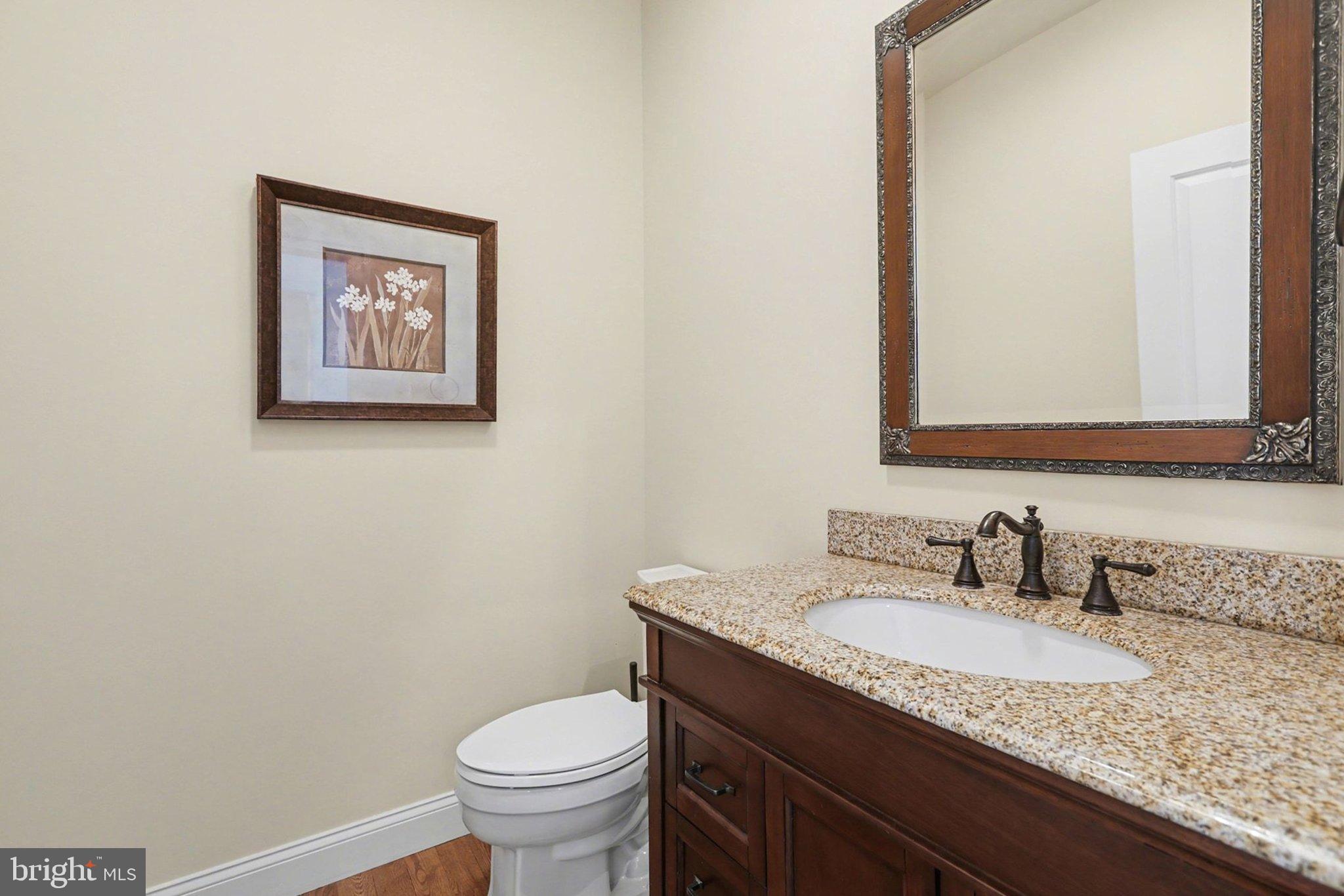 MOUNTAINDALE - Residential