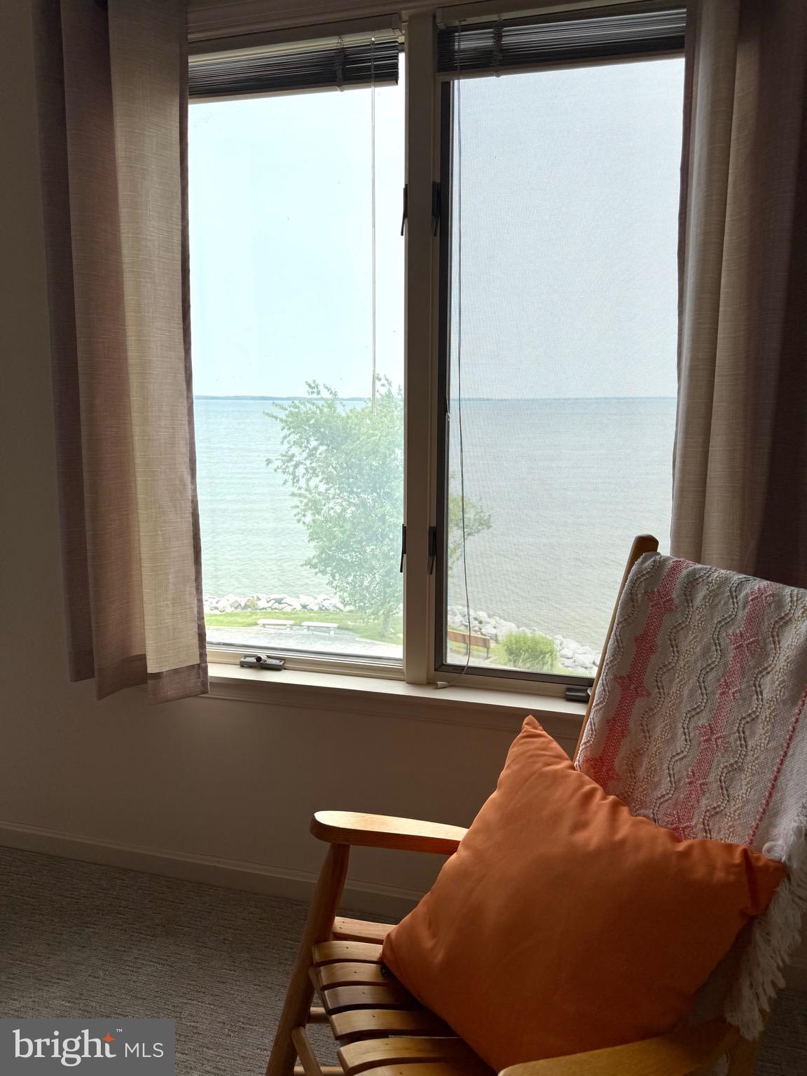 QUEENS LANDING - Residential