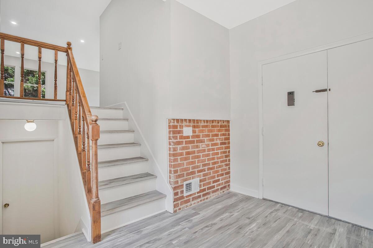 9129 SYBERT DRIVE