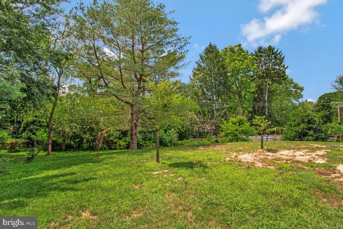 COLUMBIA HILLS - Residential