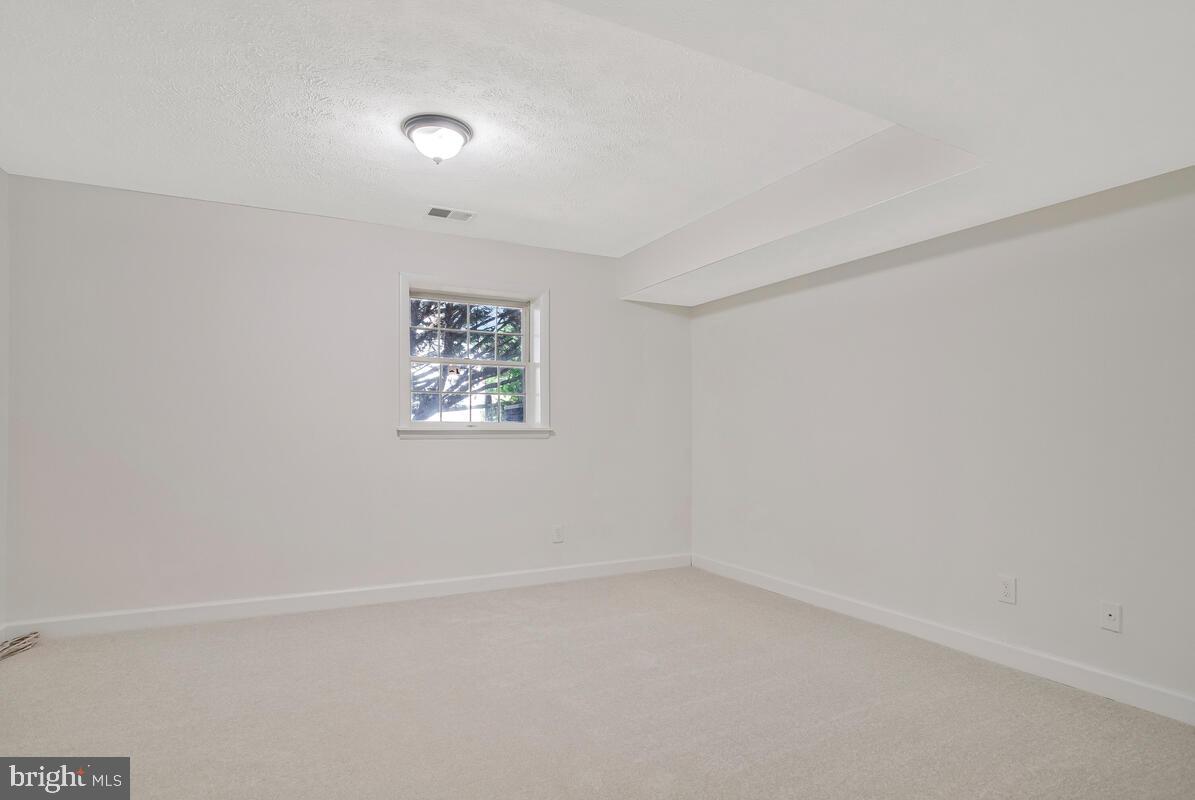 COLUMBIA HILLS - Residential