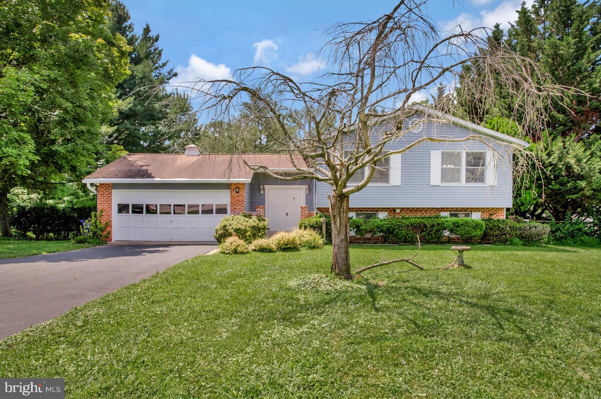 COLUMBIA HILLS - Residential