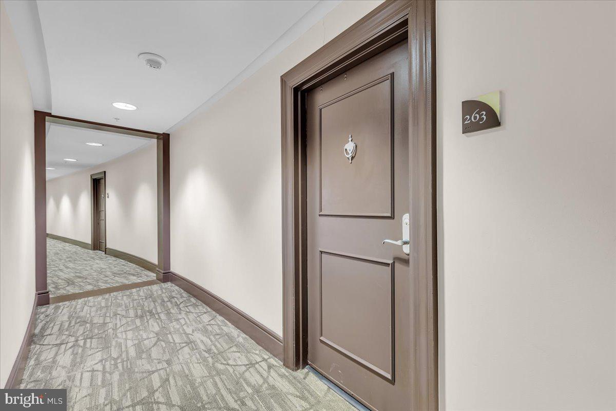 3650 S GLEBE ROAD 263