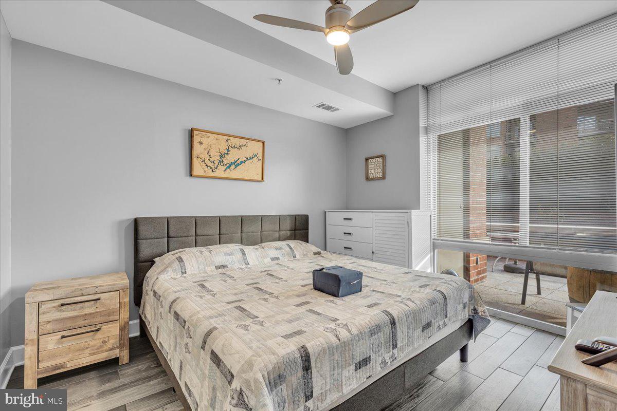 ECLIPSE ON CENTER PARK - Residential Lease