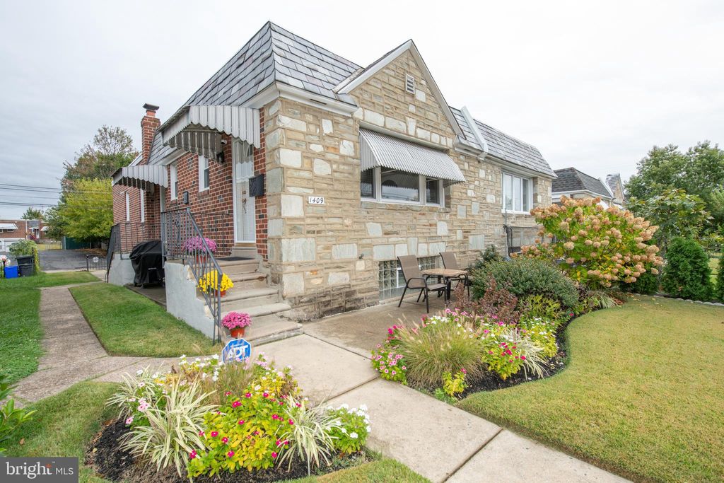 Photo of 1409 Faunce Street, PHILADELPHIA, PA 19111 (MLS # PAPH2546174)