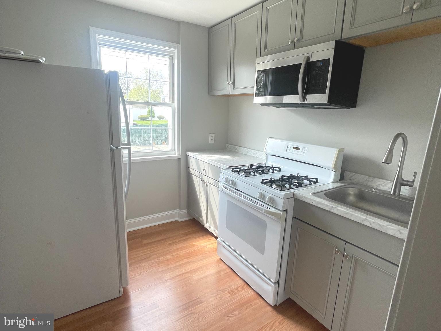 RIDGELEIGH - Residential Lease