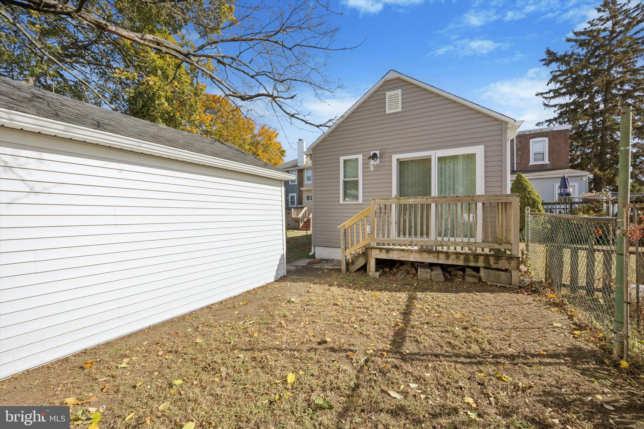 LESTER - Residential Lease