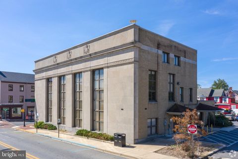 Photo of 1 NW Front Street, MILFORD, DE 19963 (MLS # DEKT2034056) Photo of 1 NW Front Street, MILFORD, DE 19963 (MLS # DEKT2034056)