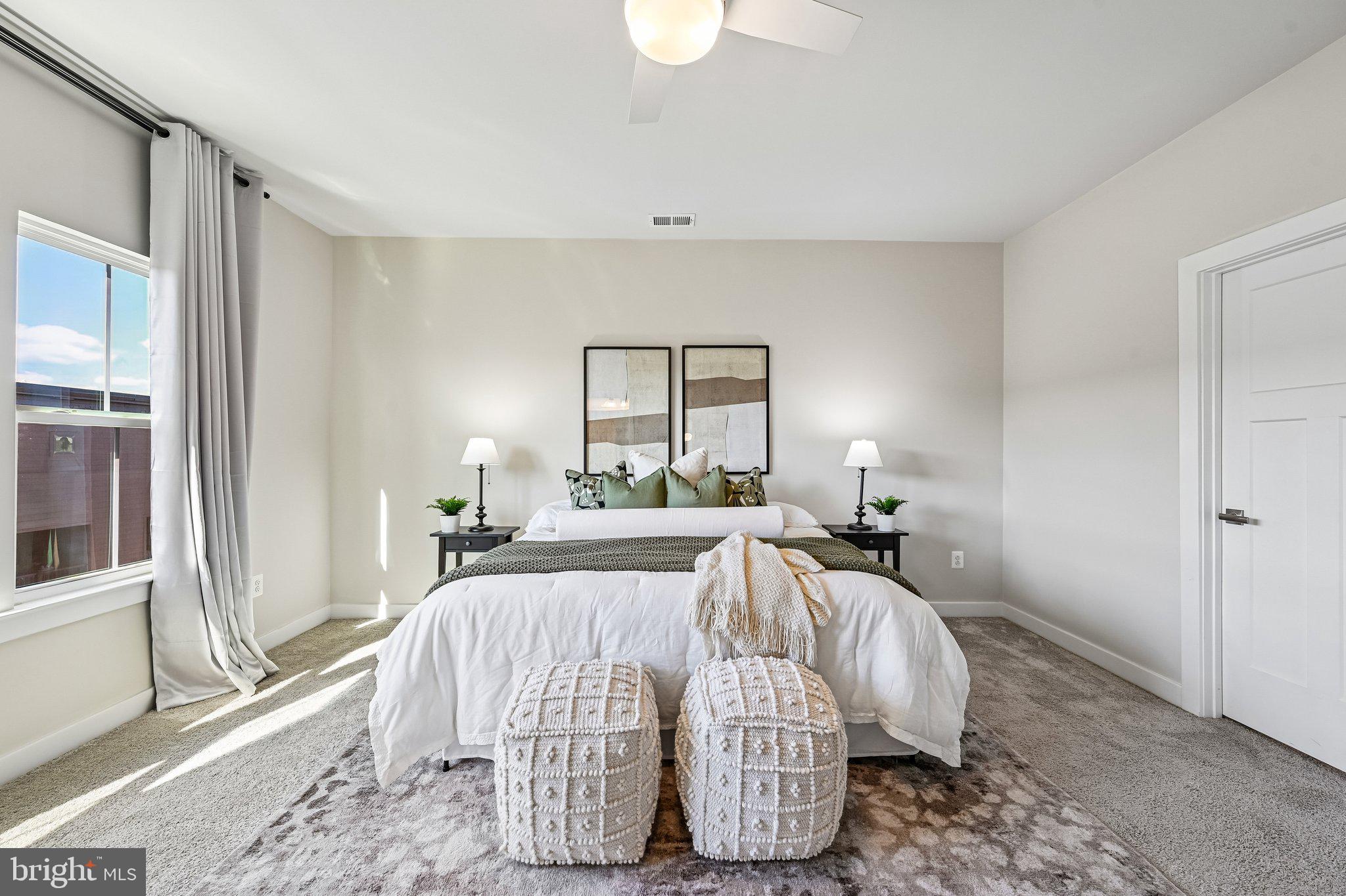 PADDOCK POINTE - Residential