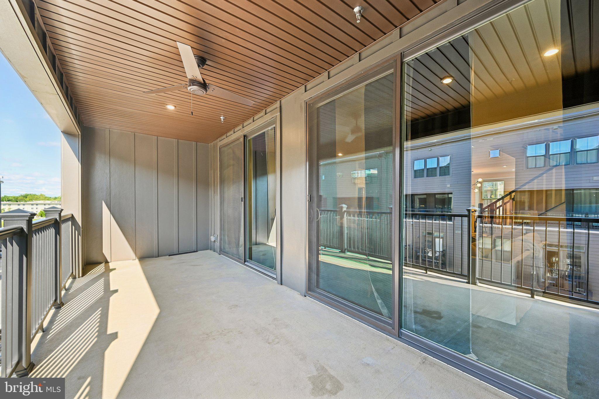 PADDOCK POINTE - Residential