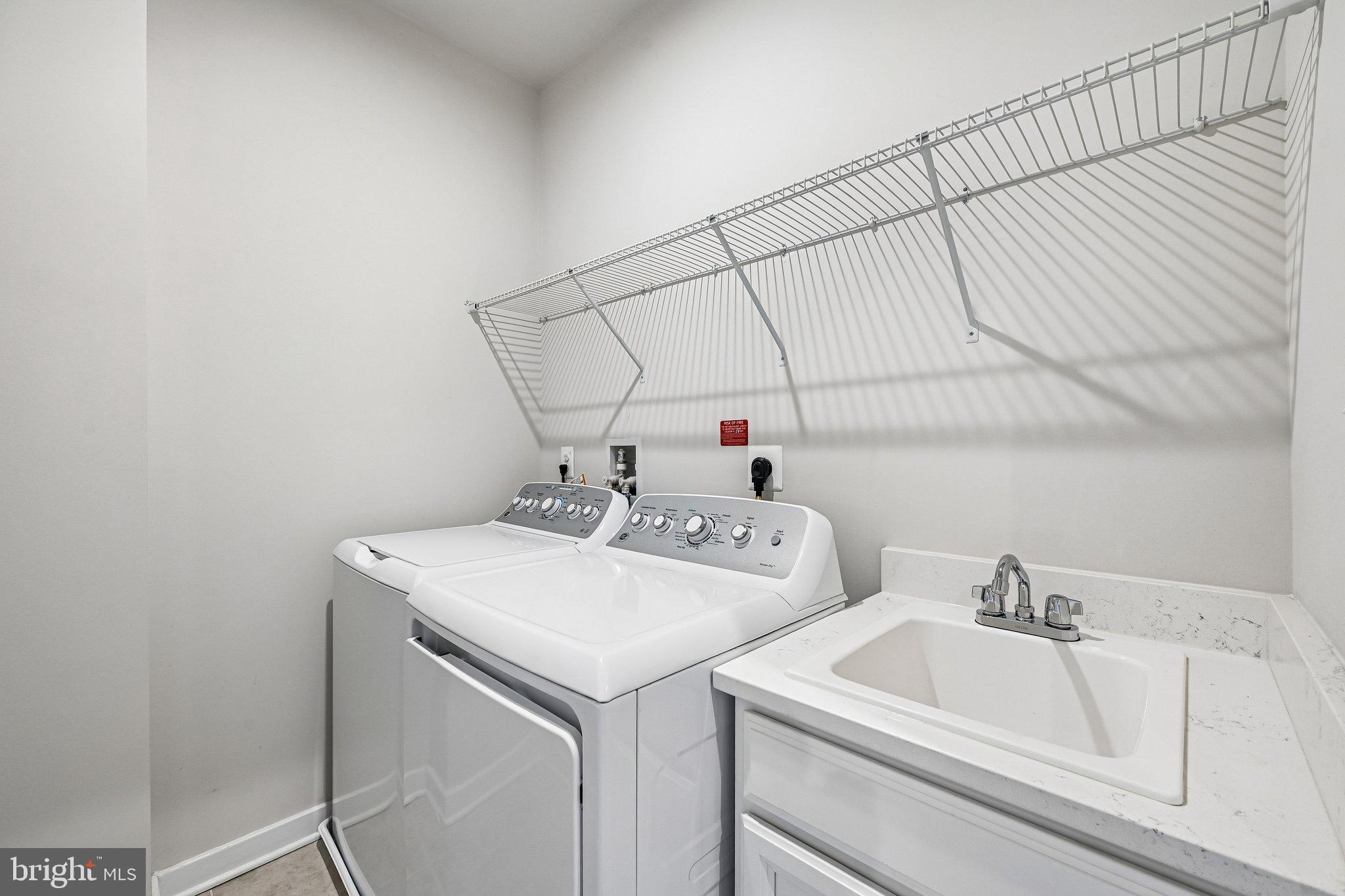 PADDOCK POINTE - Residential