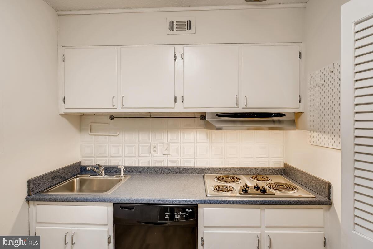 MOUNT VERNON PLACE HISTORIC DISTRICT - Residential