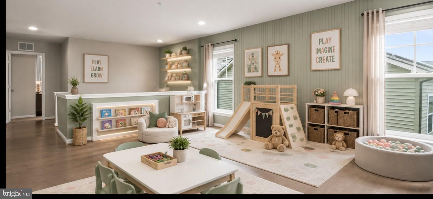 ASPEN NORTH AT LAKE LINGANORE - Residential