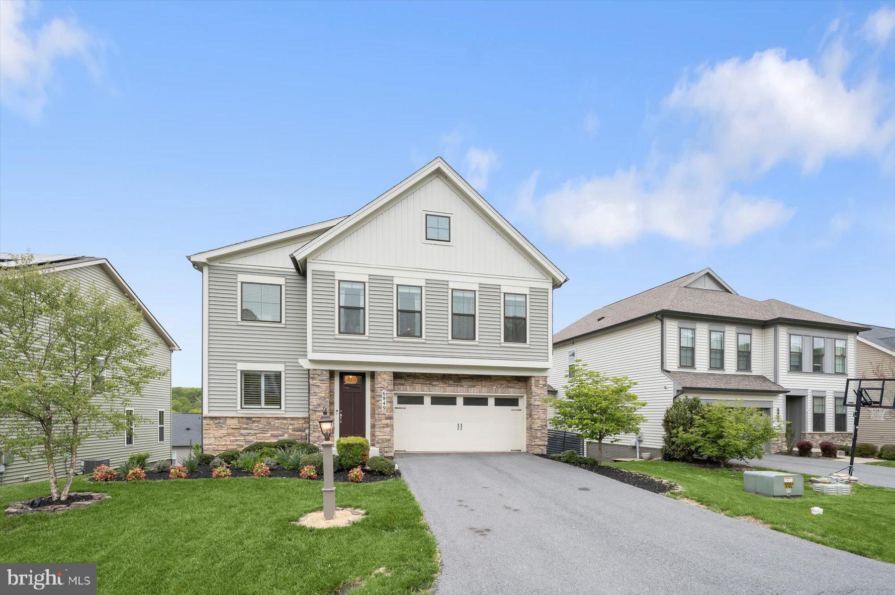 ASPEN NORTH AT LAKE LINGANORE - Residential