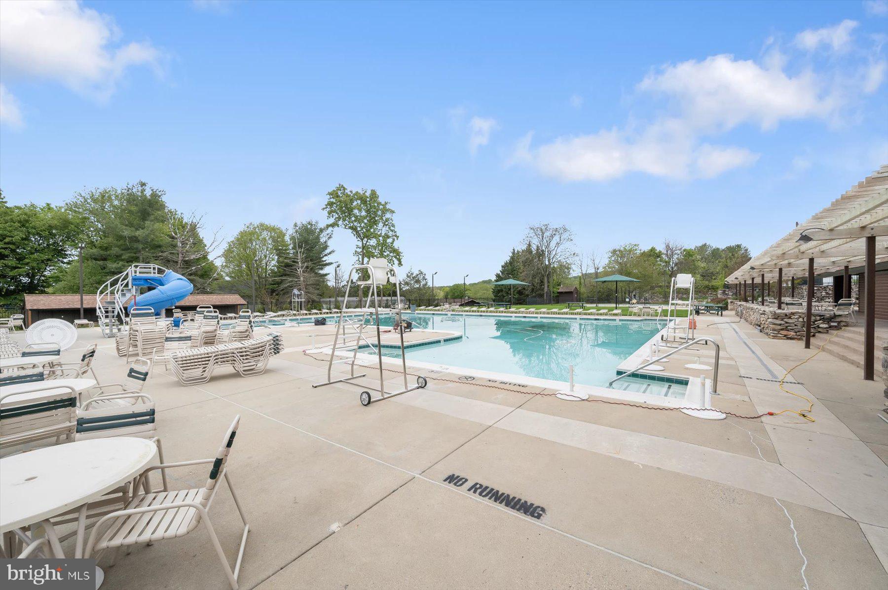 ASPEN NORTH AT LAKE LINGANORE - Residential