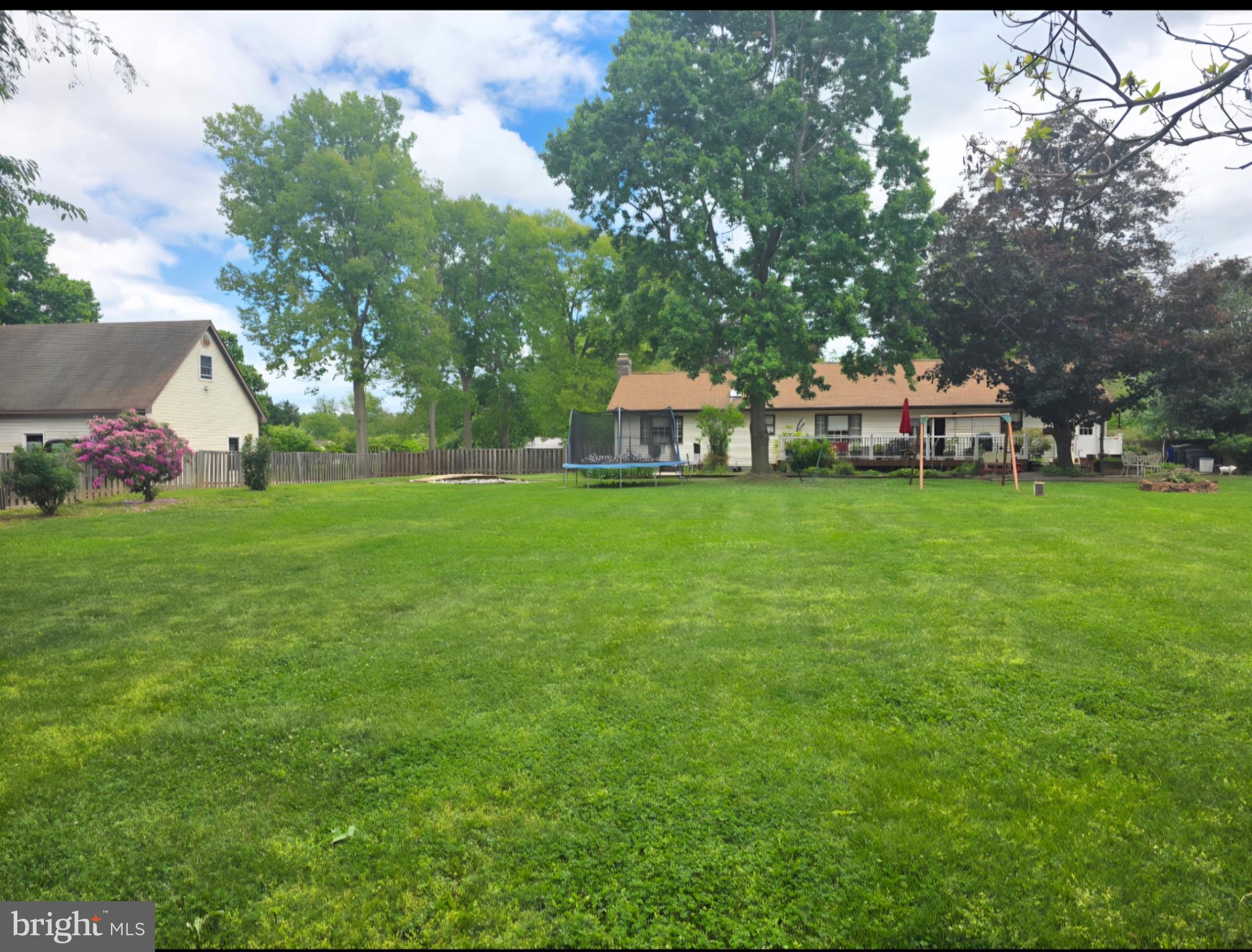 2414 DOUBS COURT