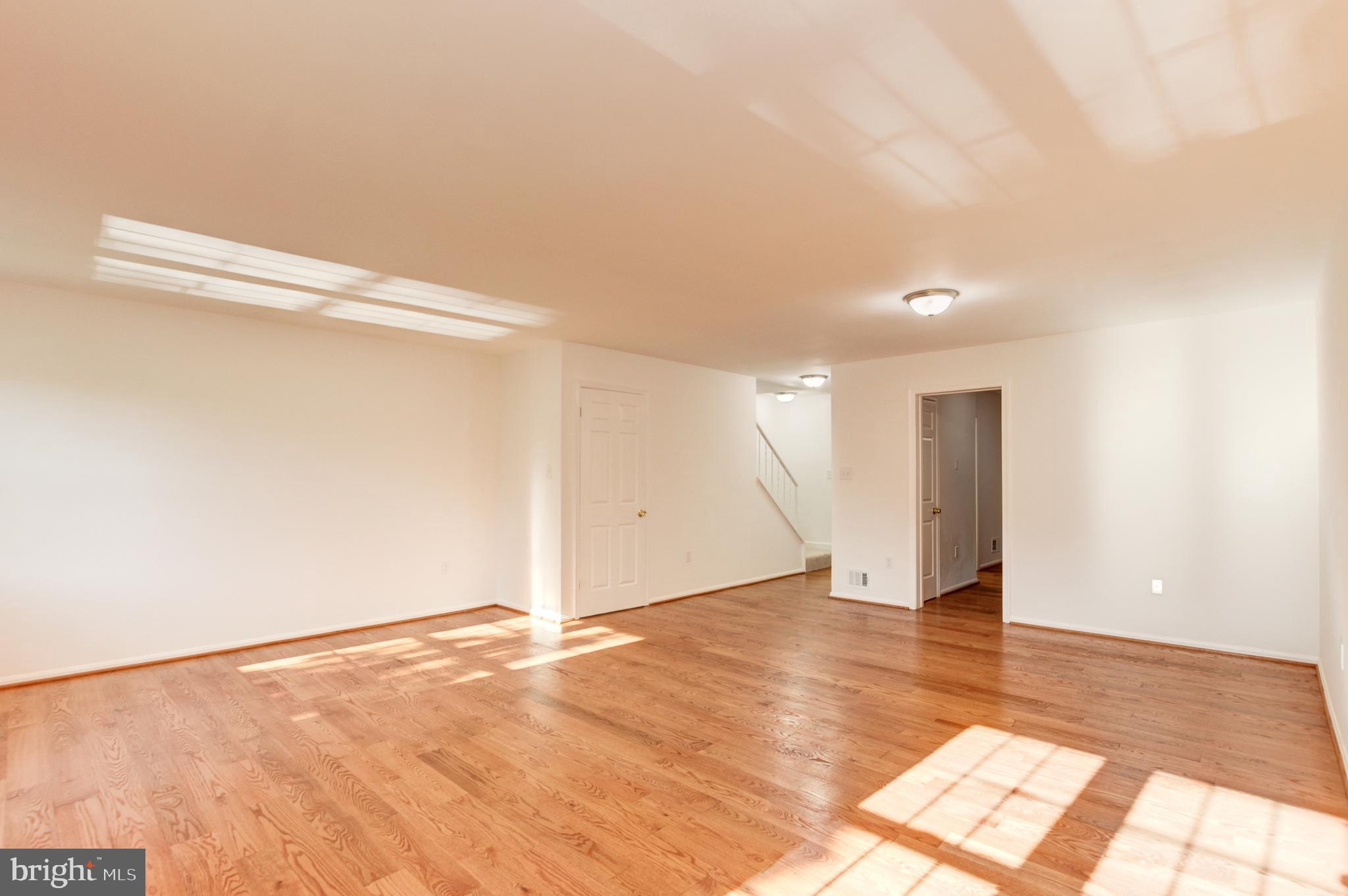 WESTLAKE TERRACE - Residential Lease