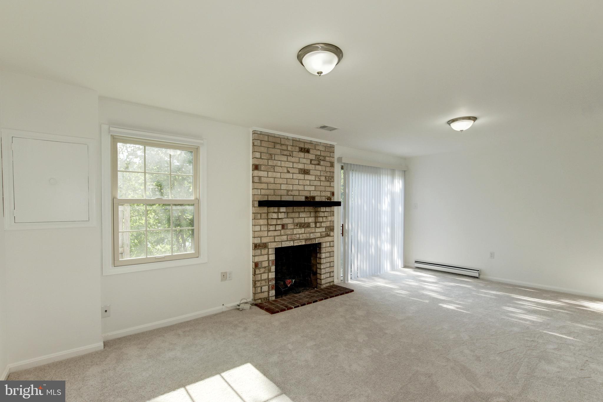 WESTLAKE TERRACE - Residential Lease