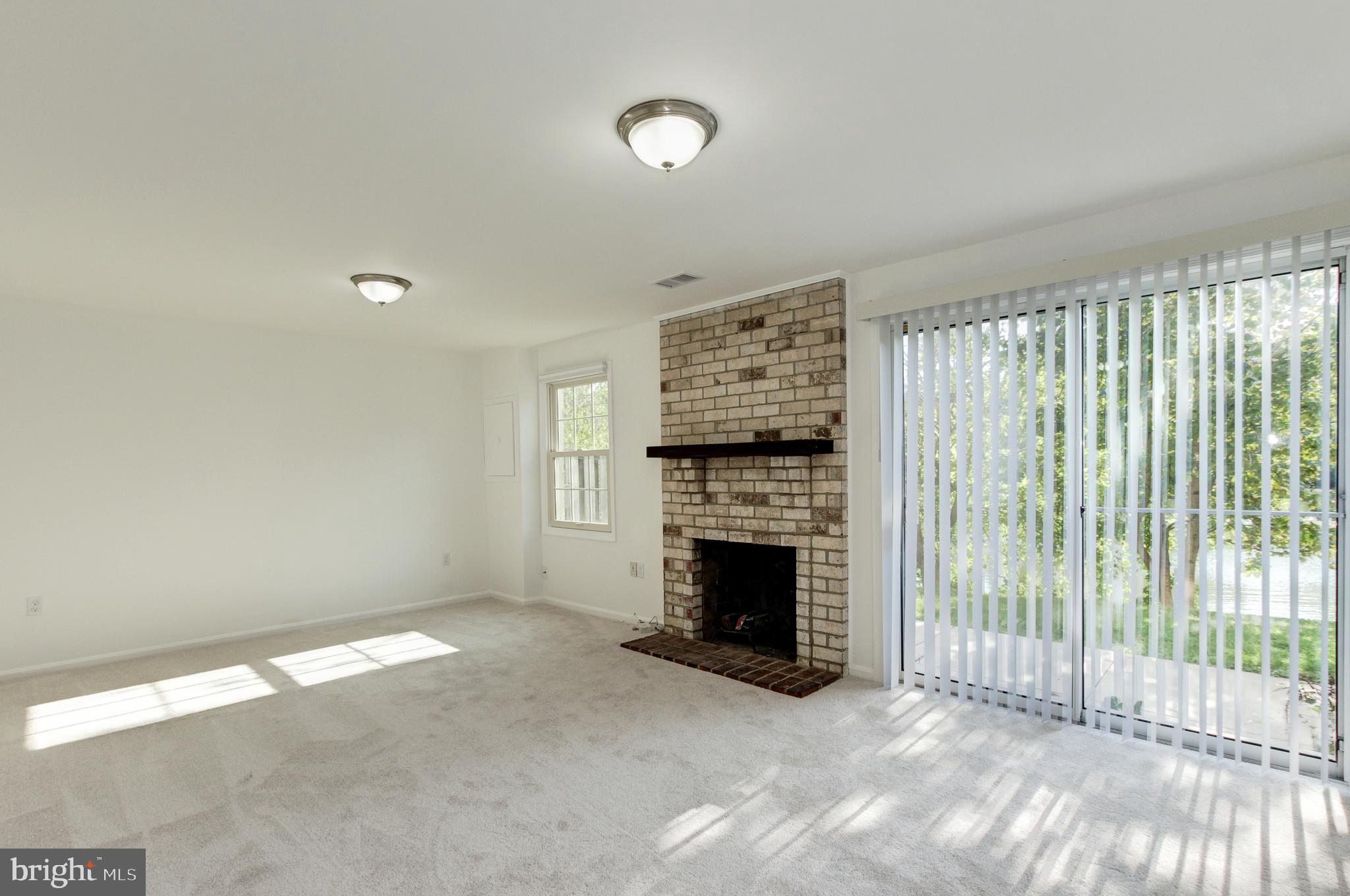 WESTLAKE TERRACE - Residential Lease