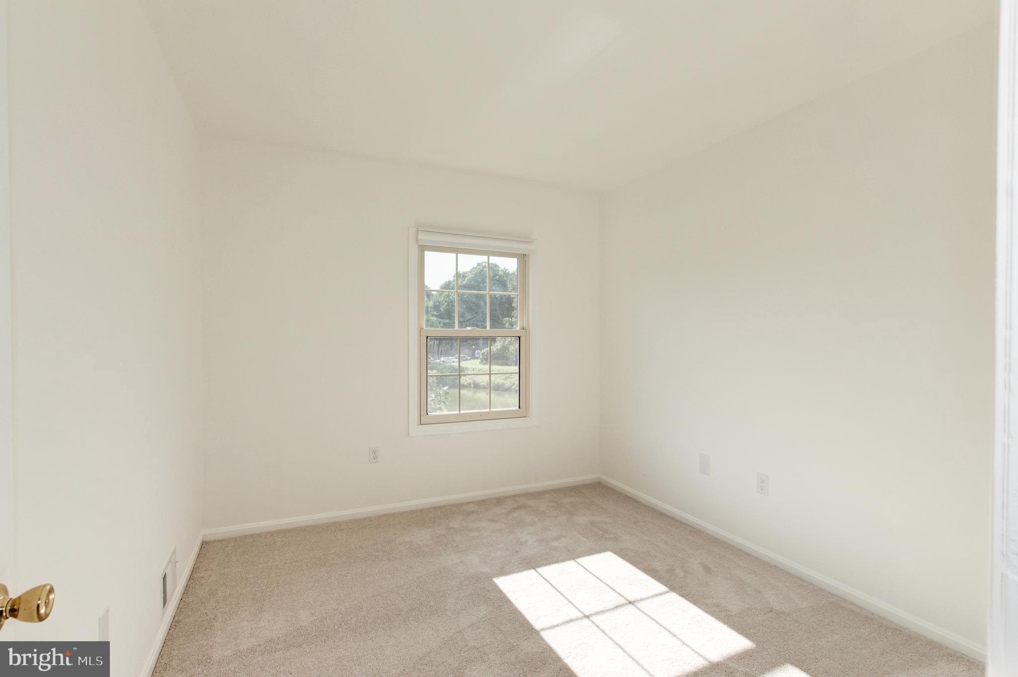 WESTLAKE TERRACE - Residential Lease