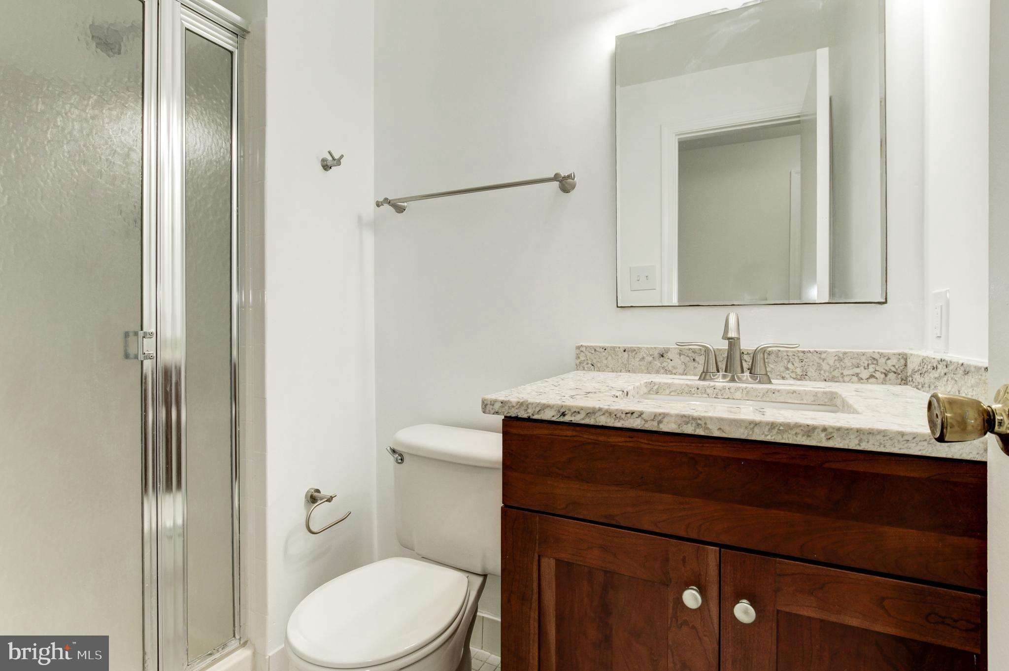 WESTLAKE TERRACE - Residential Lease