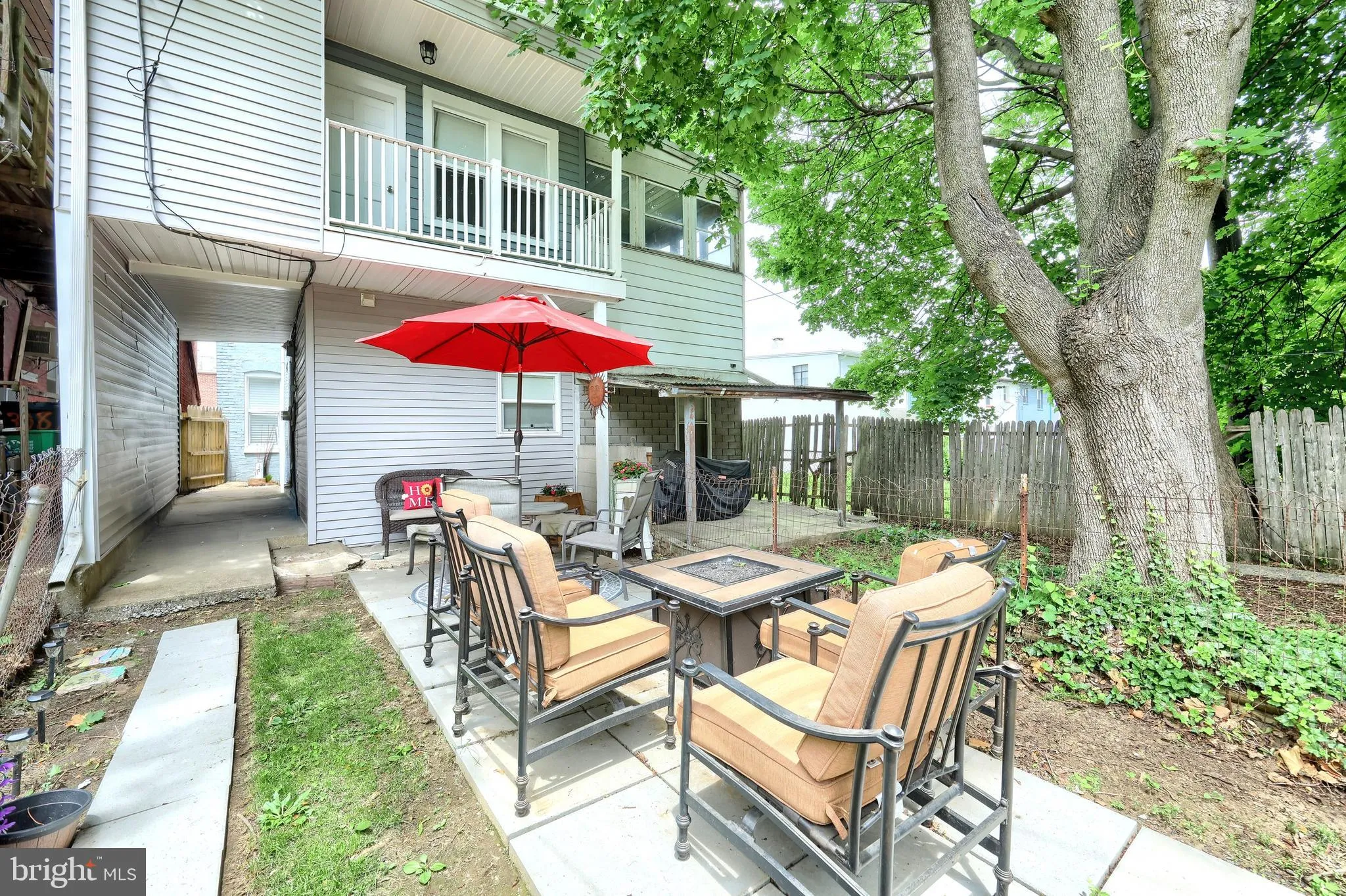 York, Pennsylvania 17403, United States, 5 Bedrooms Bedrooms, ,2 BathroomsBathrooms,Residential,Active,141785