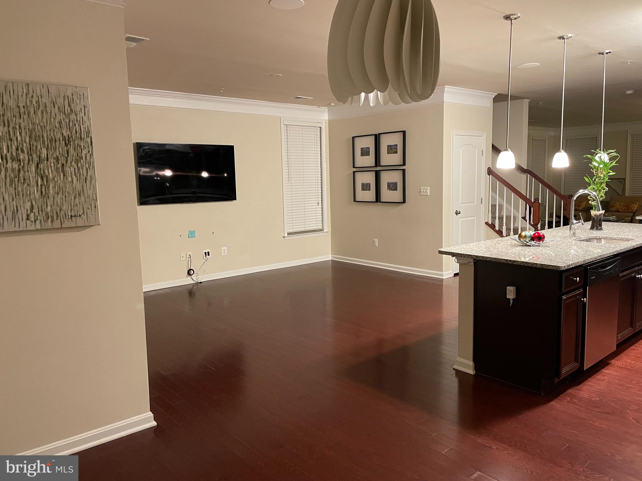 WOODMORE TOWNE CENTRE - Residential Lease