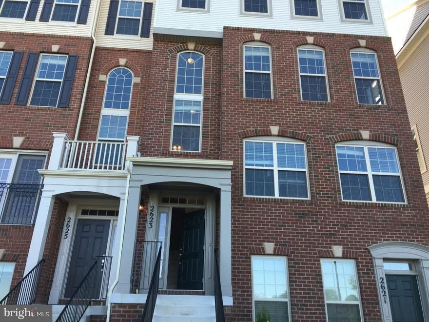 This beautifully designed 3 bedroom townhome nestled in the sought-after community of Woodmore Town Center is an exceptional opportunity for those looking to be located within walking distance to multiple eateries and grocery stores. This townhome offers the perfect combination of comfort, convenience, and style.  The open and spacious layout allows for seamless flow and ample natural light throughout the home. Conveniently located near major highways, shopping centers, and dining options, this home presents an ideal location for families, professionals, and individuals seeking a balanced lifestyle. Excellent credit and rental history a MUST. Sorry no pets. Minimum lease term 6 months.