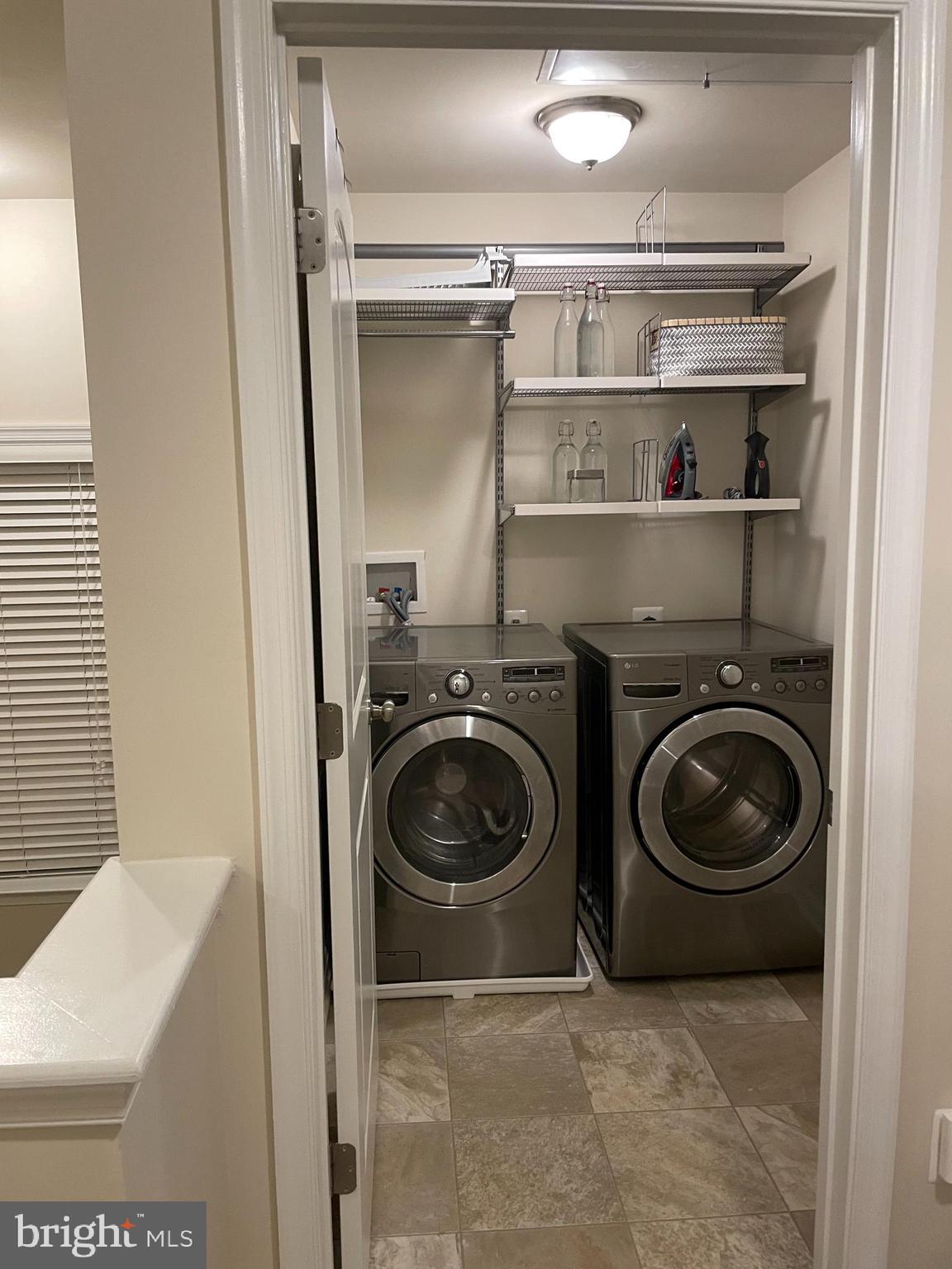 WOODMORE TOWNE CENTRE - Residential Lease