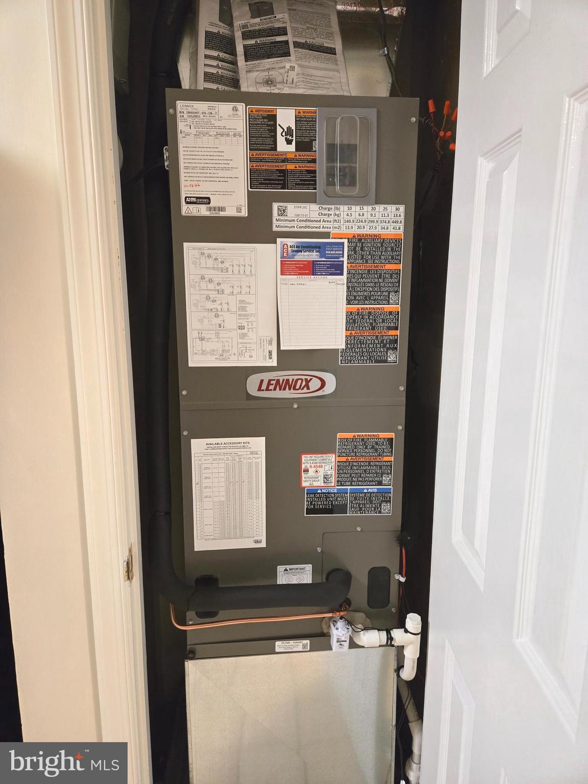 RESTON - Residential