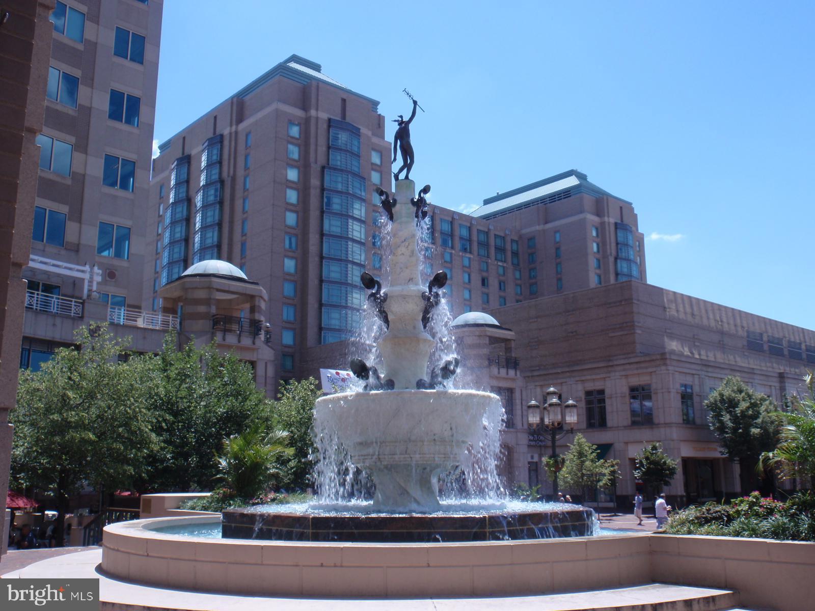 RESTON - Residential