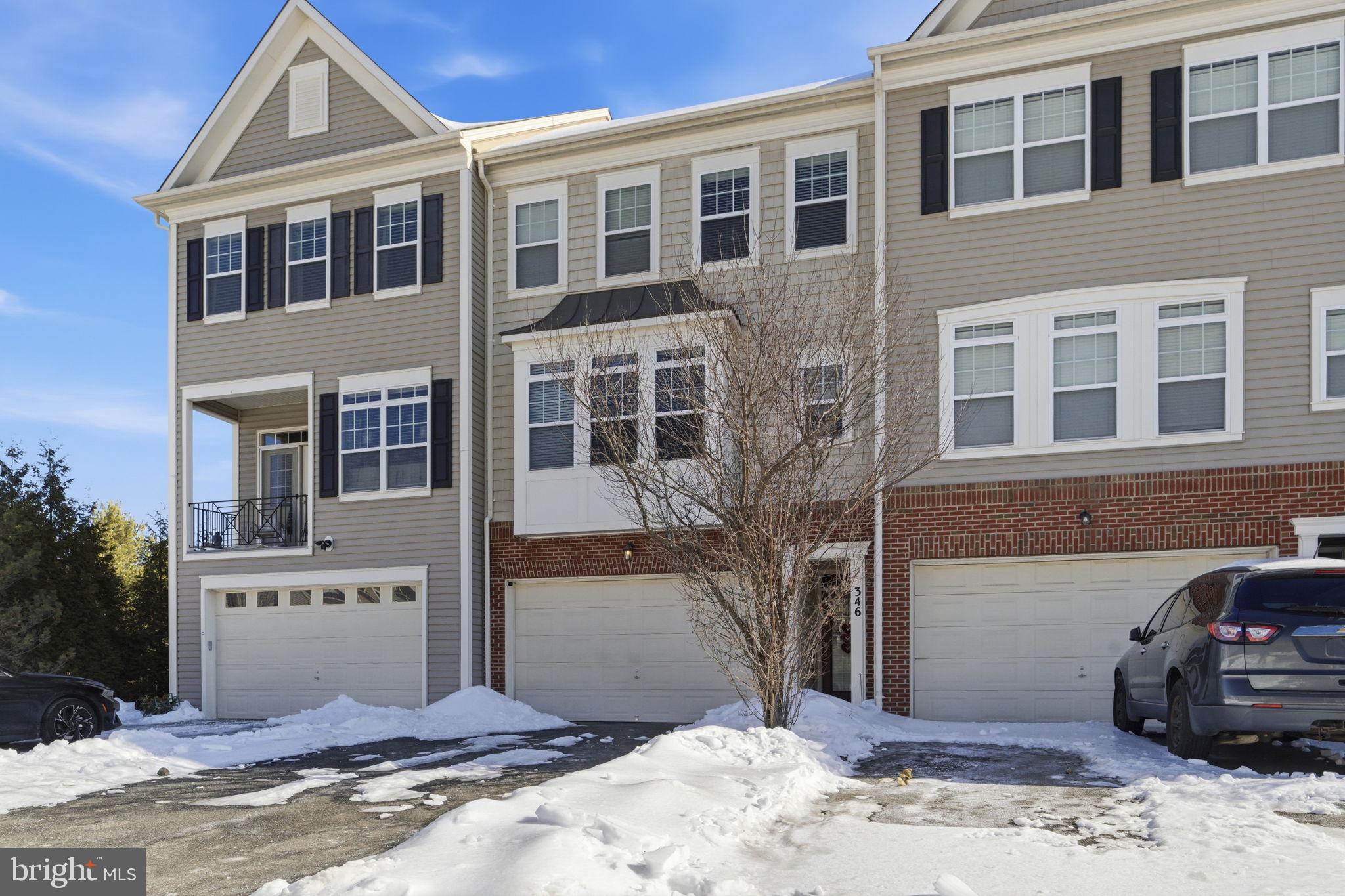 346 WOODSTREAM BOULEVARD