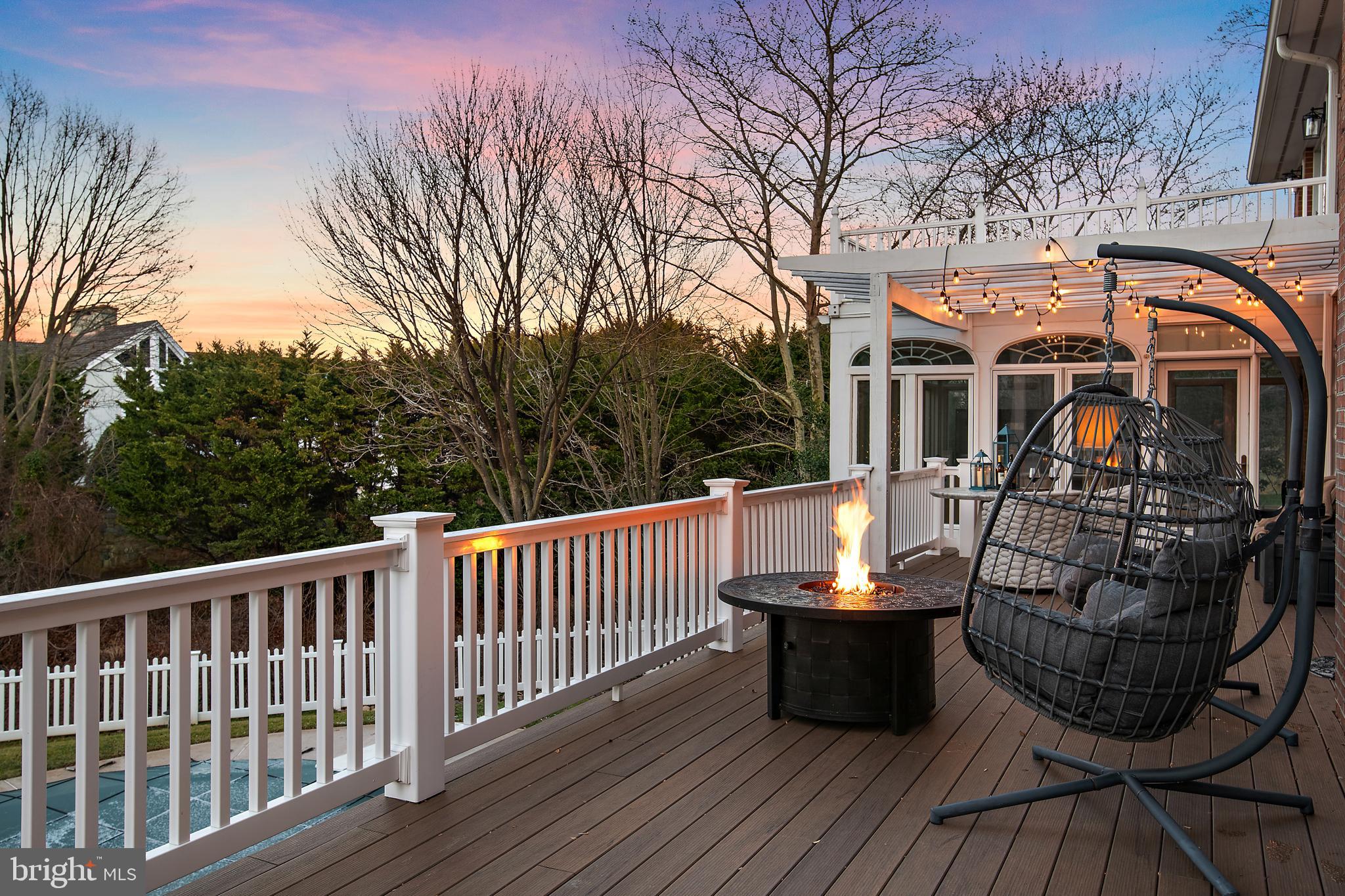 THE DOWNS - Residential