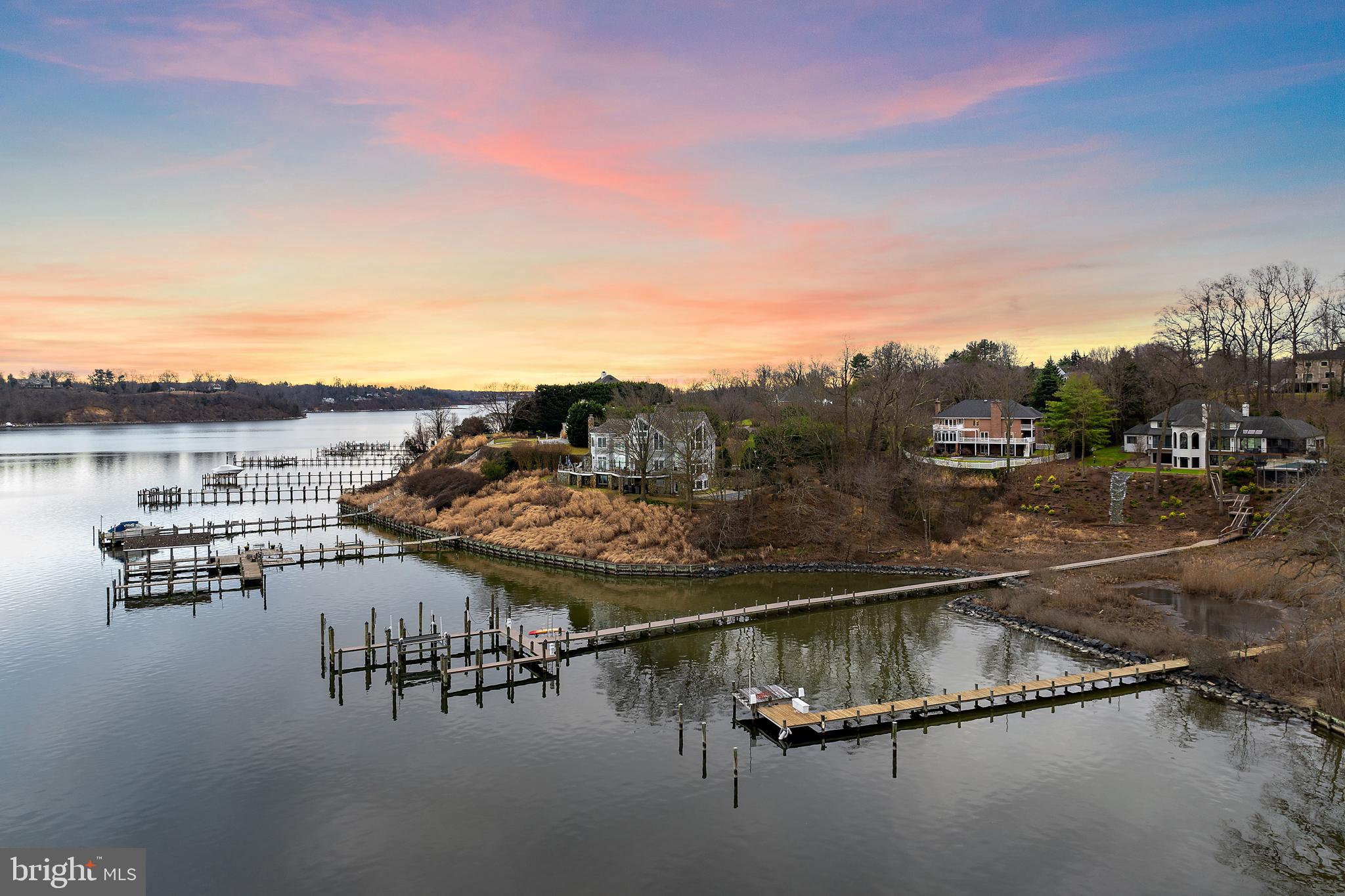 THE DOWNS - Residential