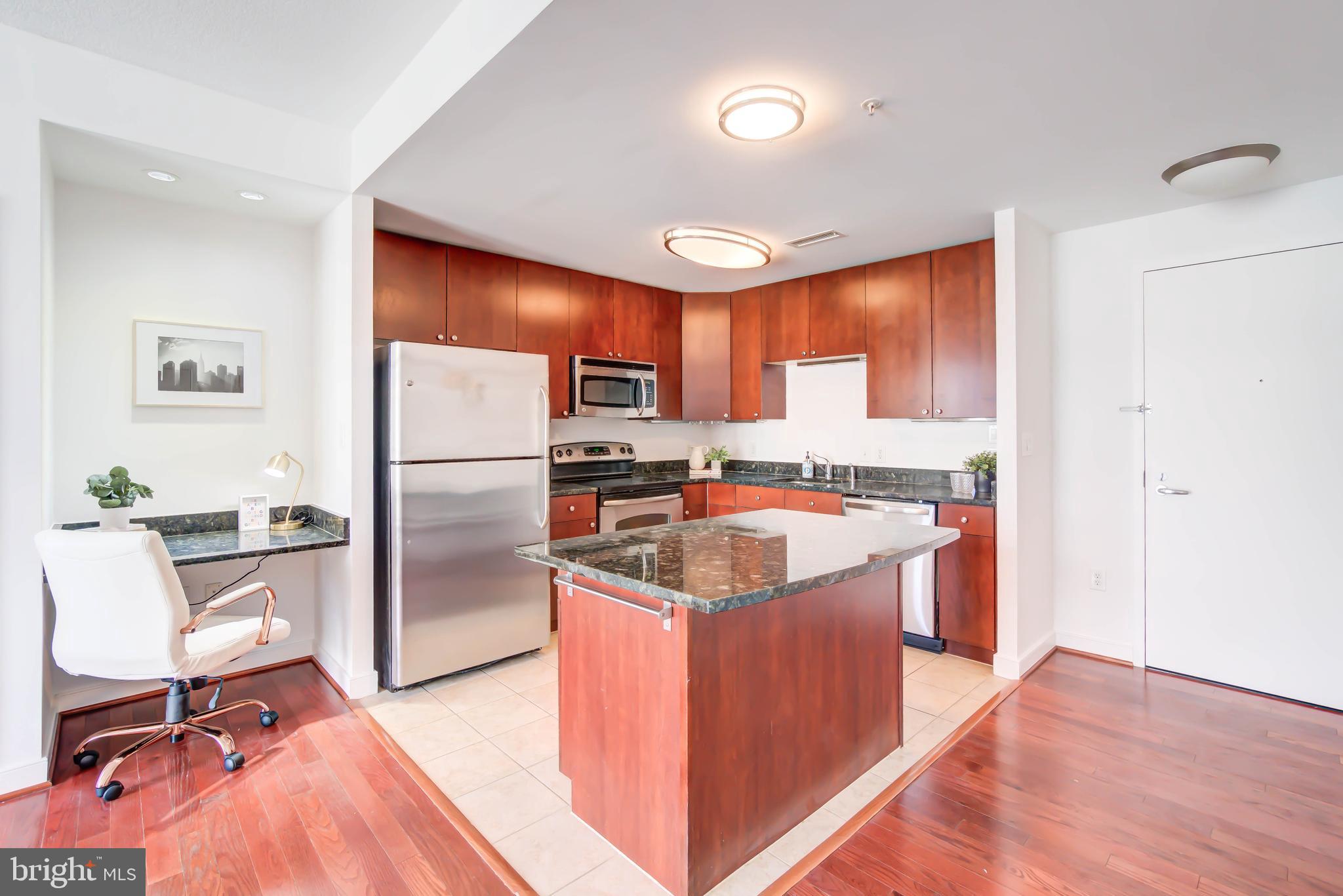 155 POTOMAC PASSAGE 322