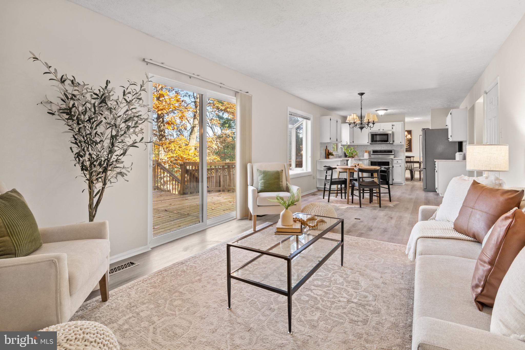 MAYFIELD MANOR - Residential