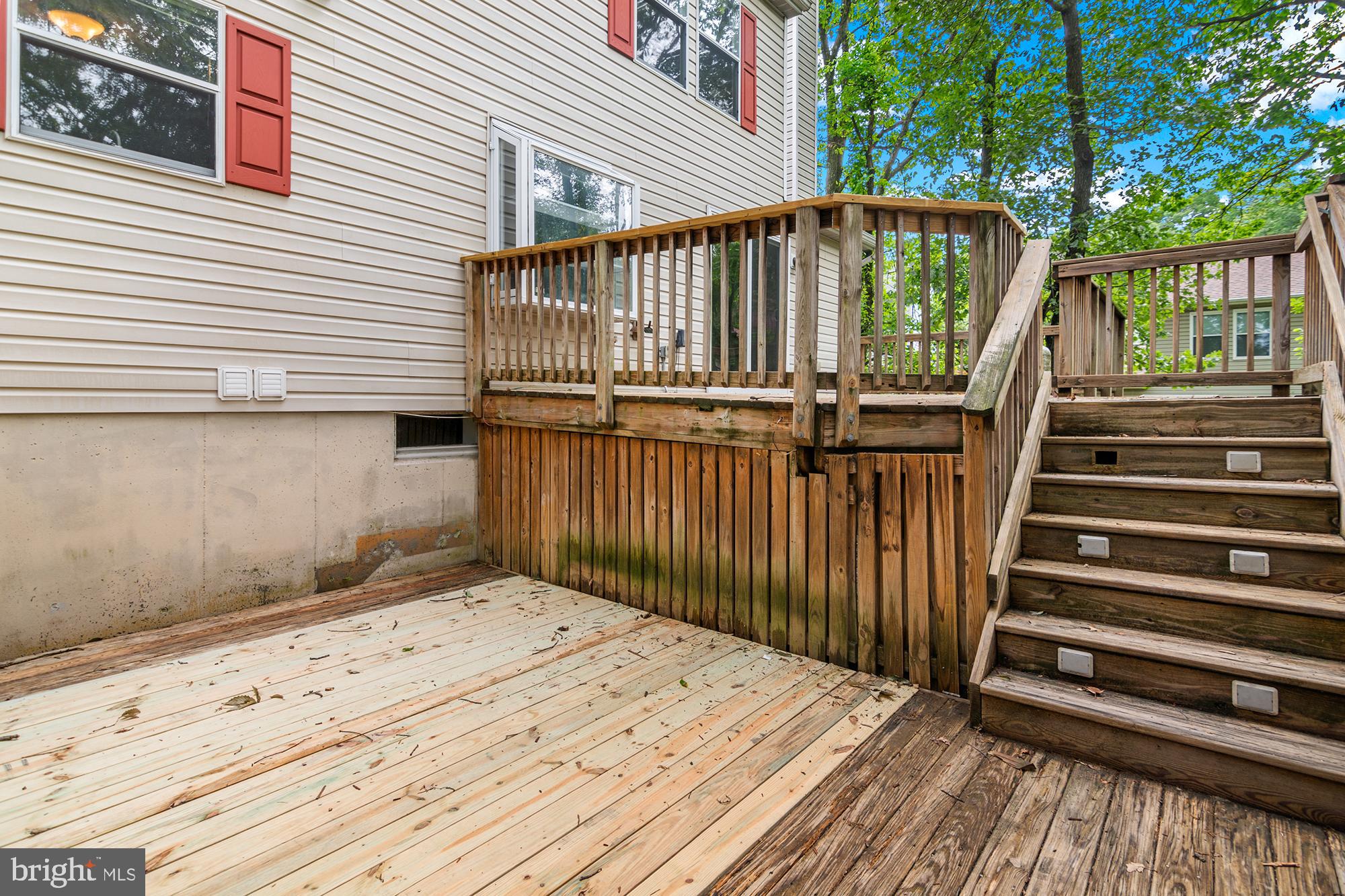 MAYFIELD MANOR - Residential