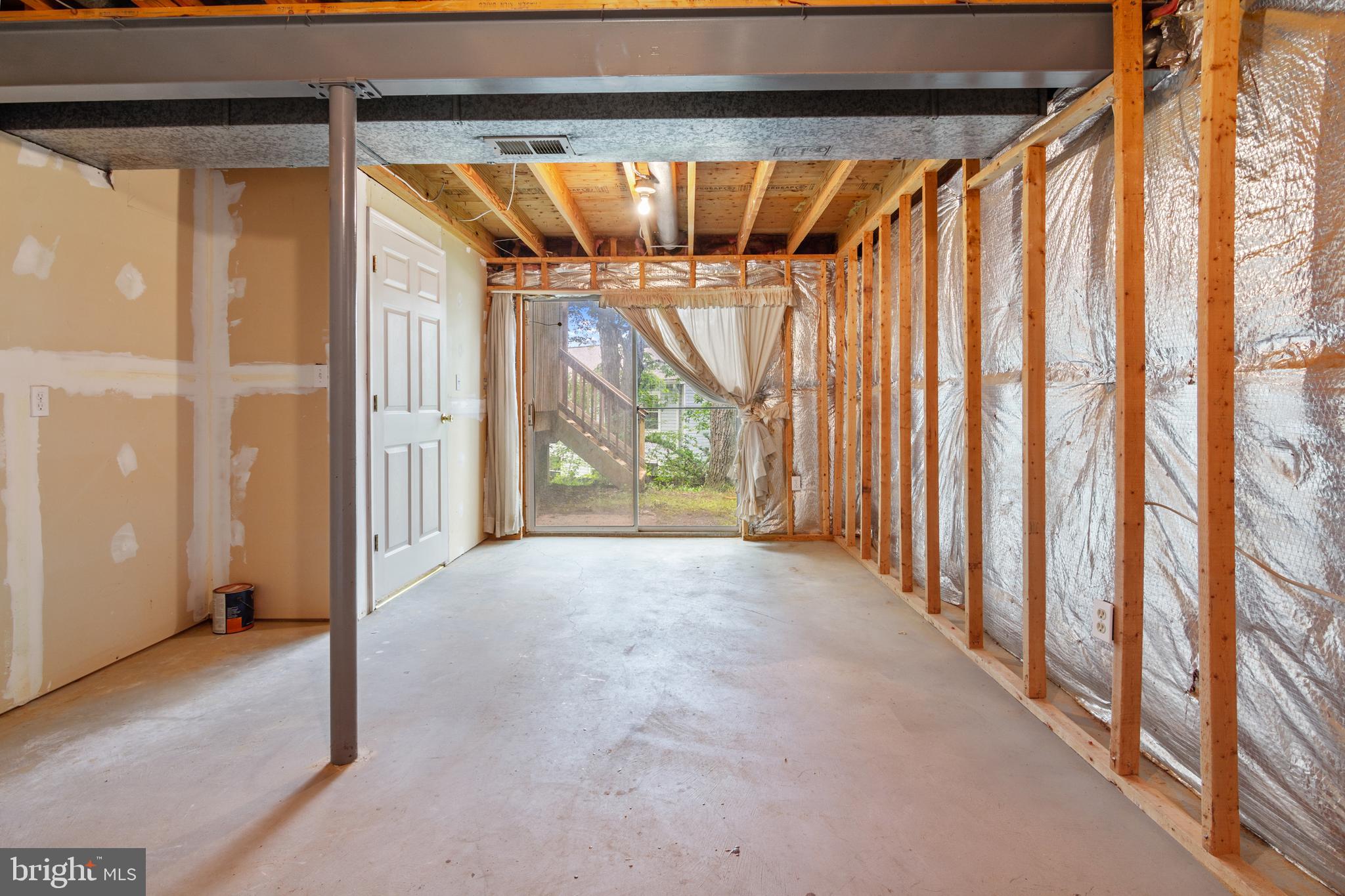 MAYFIELD MANOR - Residential