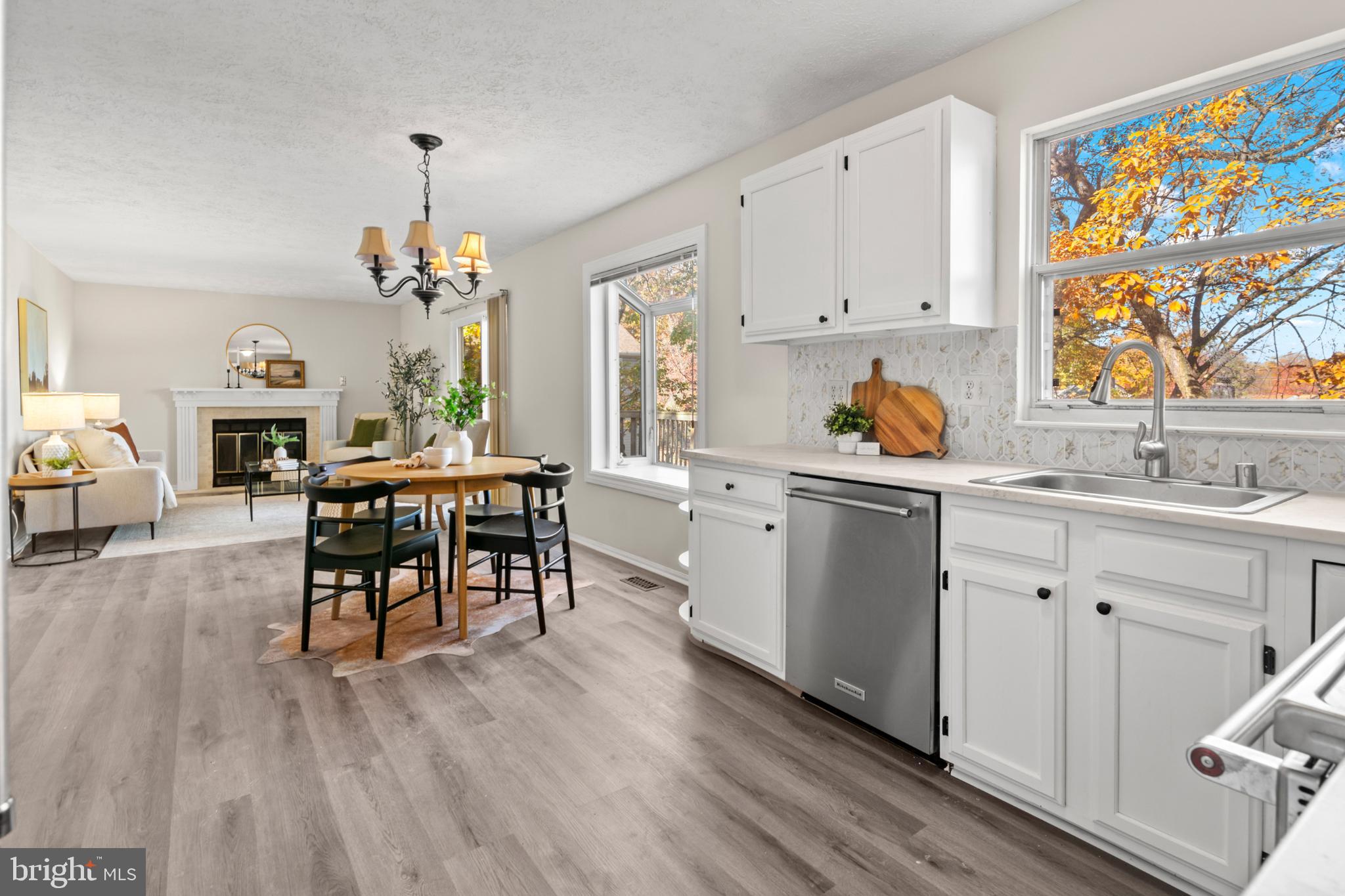 MAYFIELD MANOR - Residential