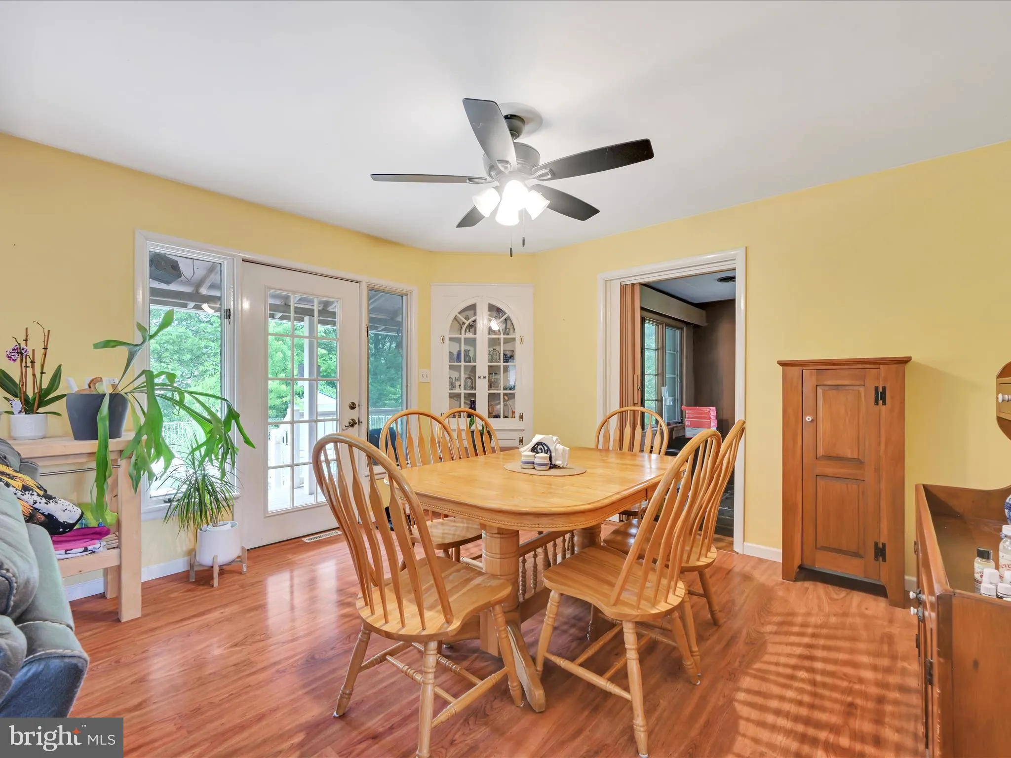 Stevens, Pennsylvania 17578, United States, 4 Bedrooms Bedrooms, ,4 BathroomsBathrooms,Residential,Pending,156113