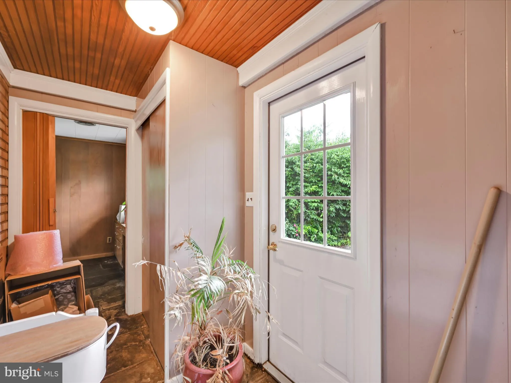 Stevens, Pennsylvania 17578, United States, 4 Bedrooms Bedrooms, ,4 BathroomsBathrooms,Residential,Pending,156113