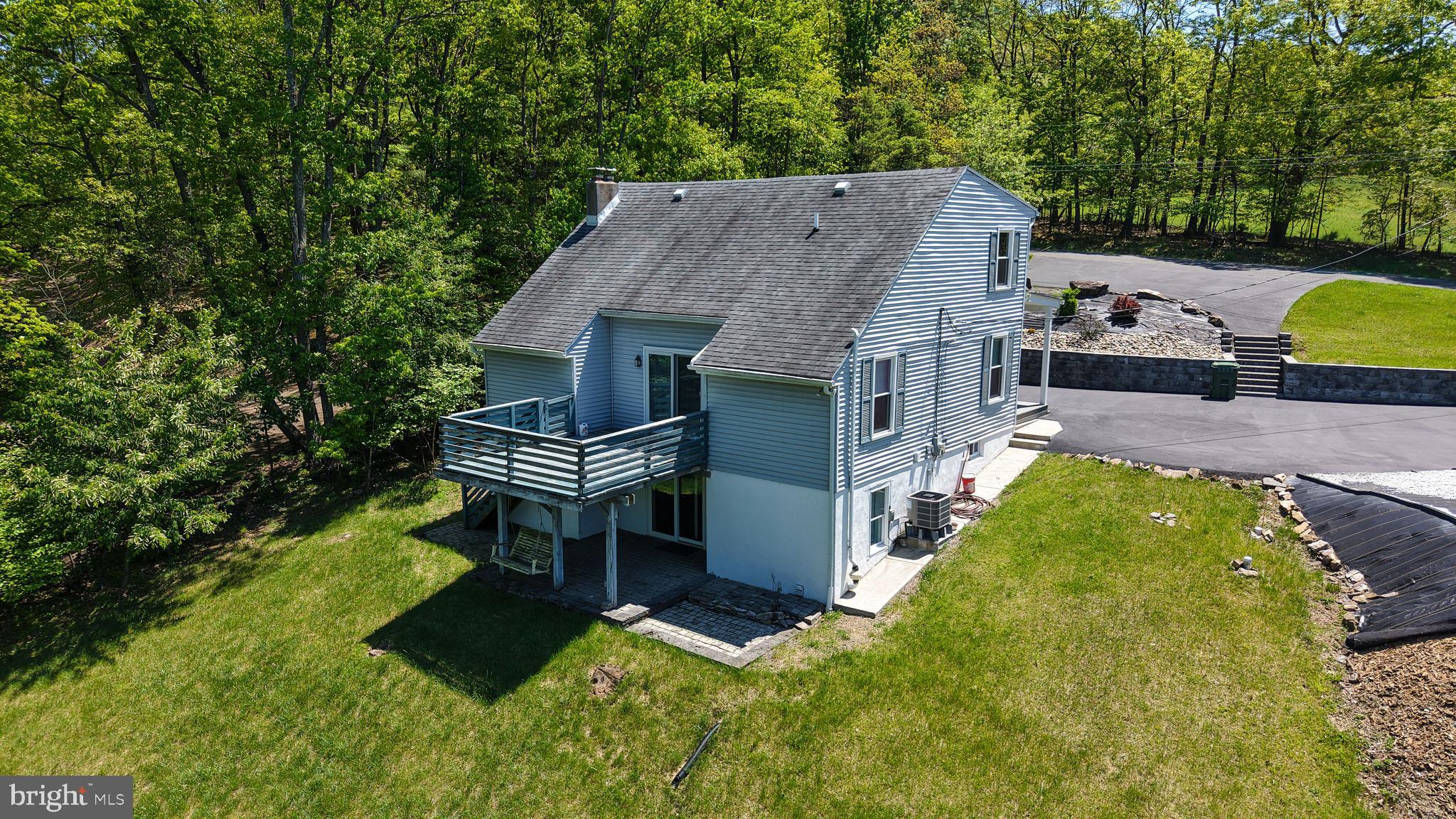 LAKE WYNONAH - Residential