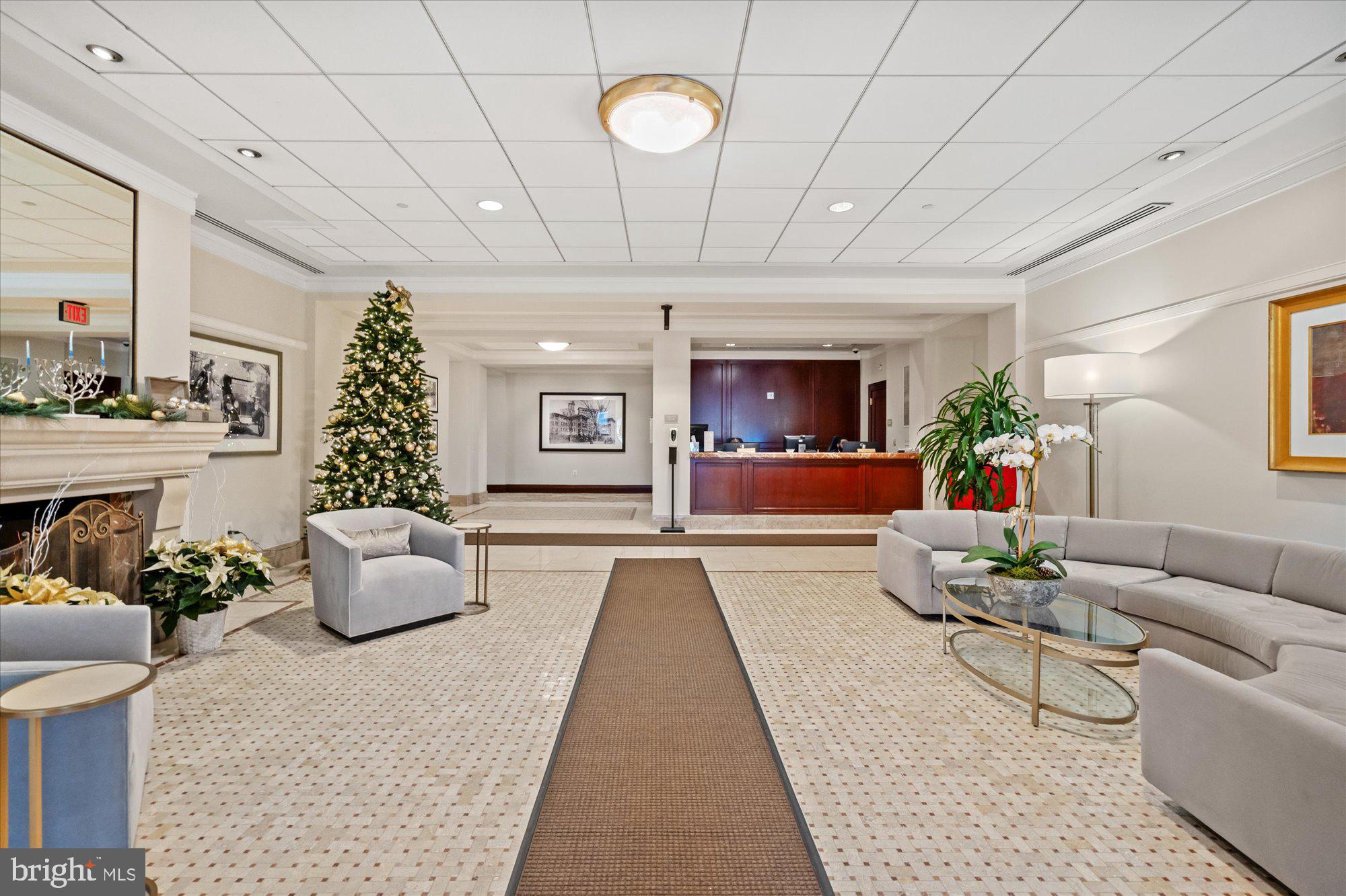 2425 L STREET NW 324