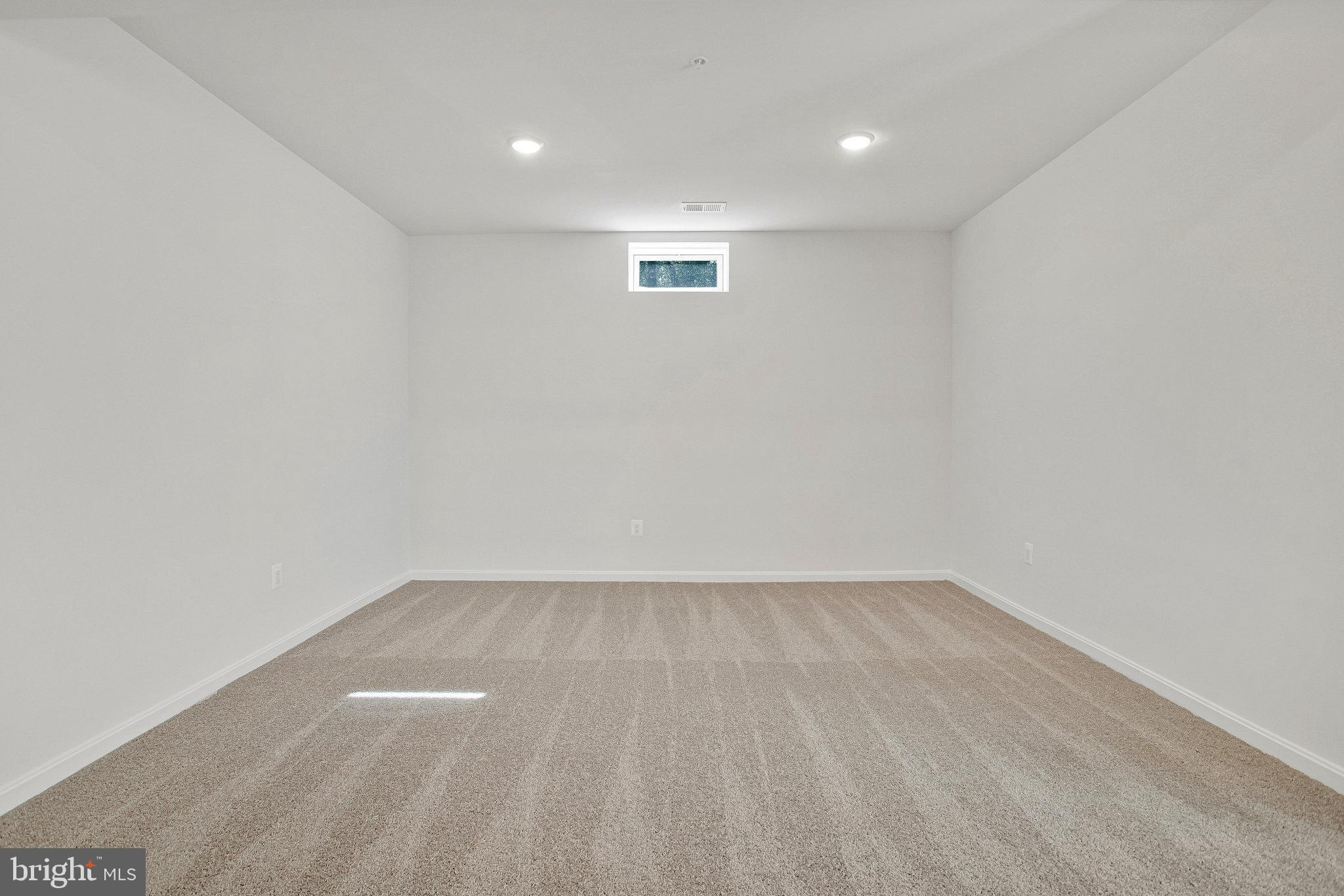 ROBERTS CROSSING - Residential