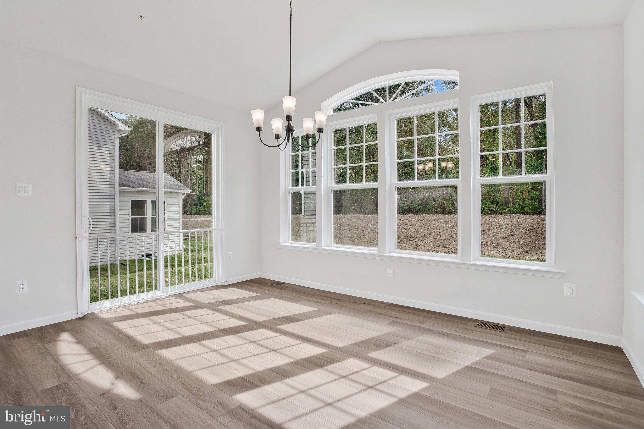 ROBERTS CROSSING - Residential